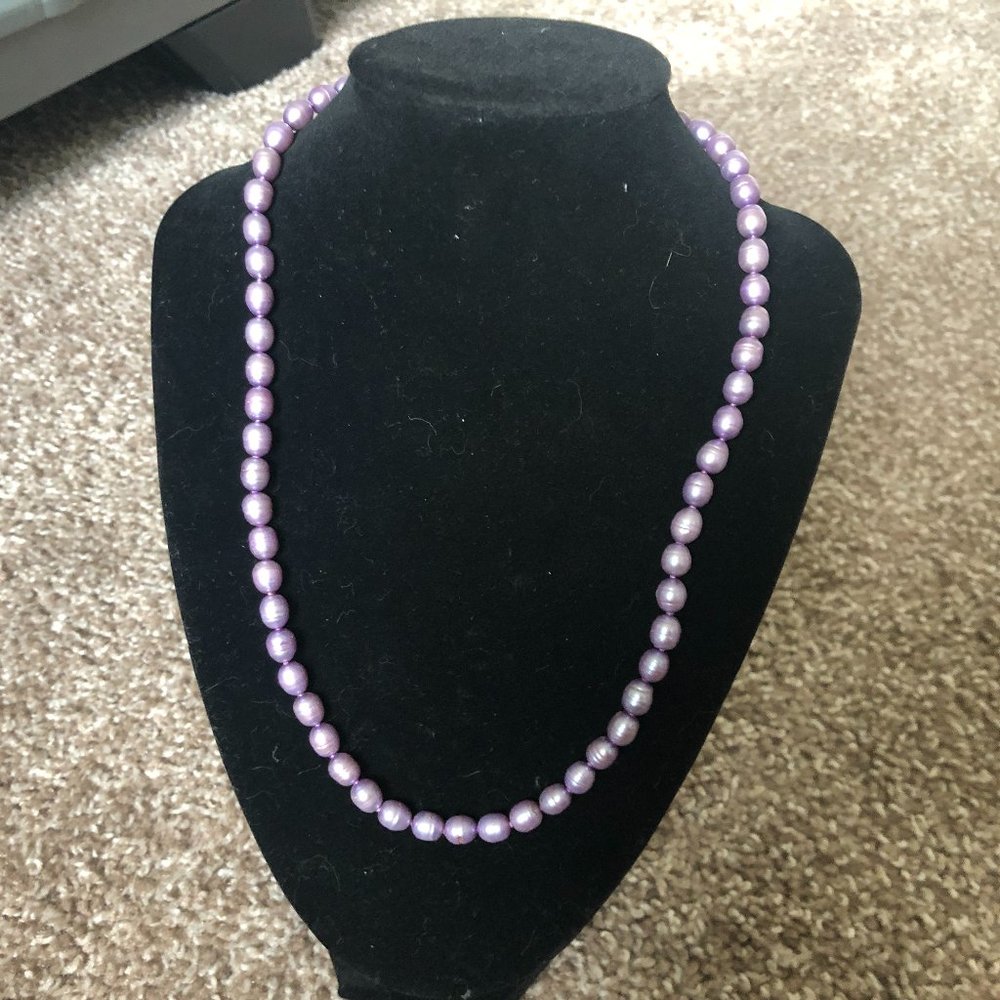 Purple Pearl Strand Necklace